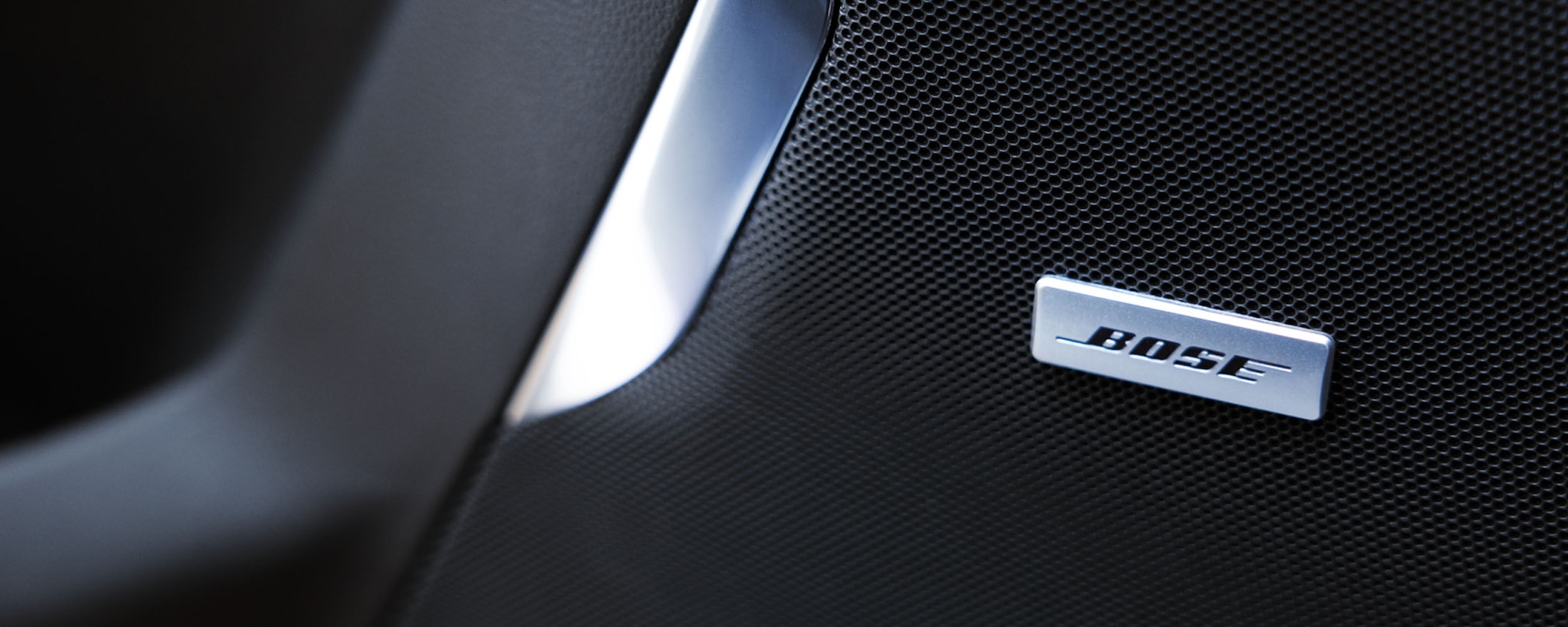 Interior paralantes Bose sonido envolvente